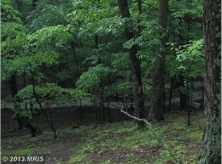 Magnolia, Great cacapon, WV 25422