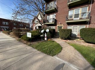 16814 Madison Ave APT 9, Lakewood, OH 44107