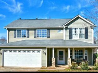 411 Melbourne Ln, Spartanburg, SC 29301