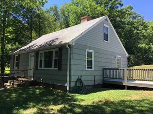 78 Center St, Ashburnham, MA 01430