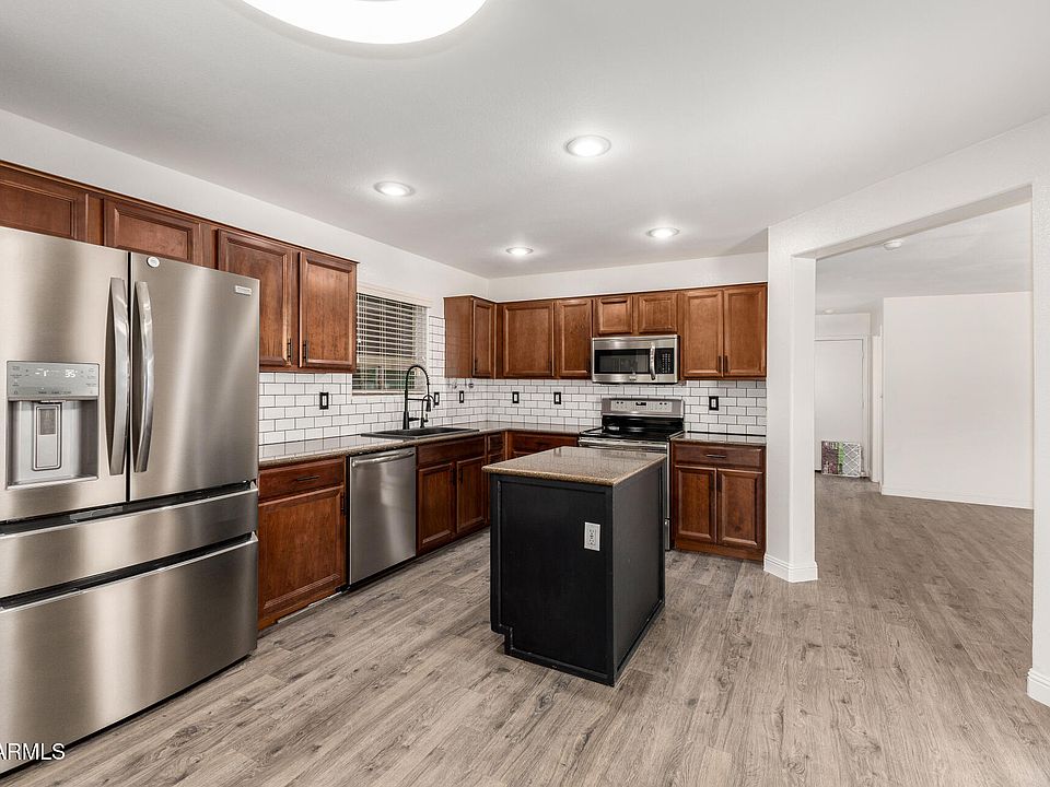 1st image of 42003 W HILLMAN Drive