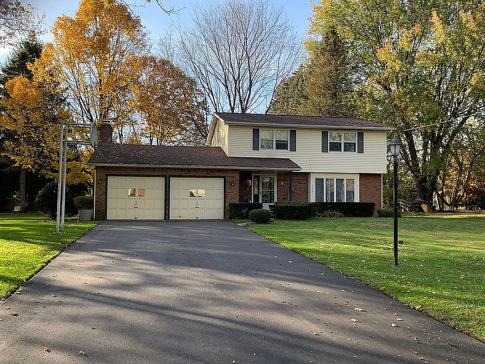 1st image of 11060 Lyndale Ln