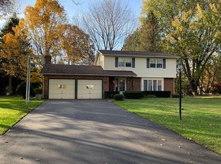 11060 Lyndale Ln, Elma, NY 14059