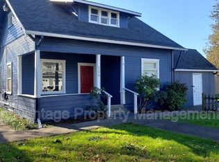1175 D St, Independence, OR 97351