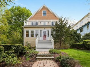 60 Summit Ave, Quincy, MA 02170