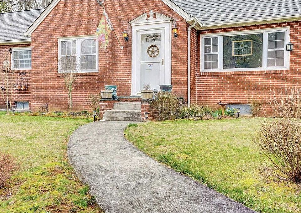 700 Mayberry Church Rd, Meadows Of Dan, VA 24120 Zillow