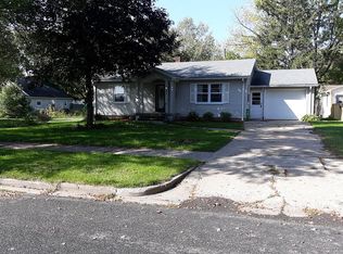544 Ellinwood Ave, Reedsburg, WI 53959