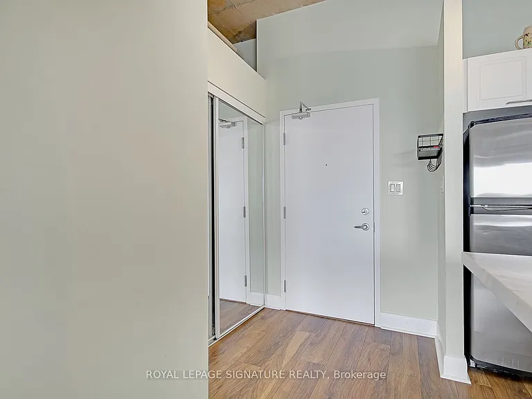 955 Queen St W #Penthouse 08 — Photo 23