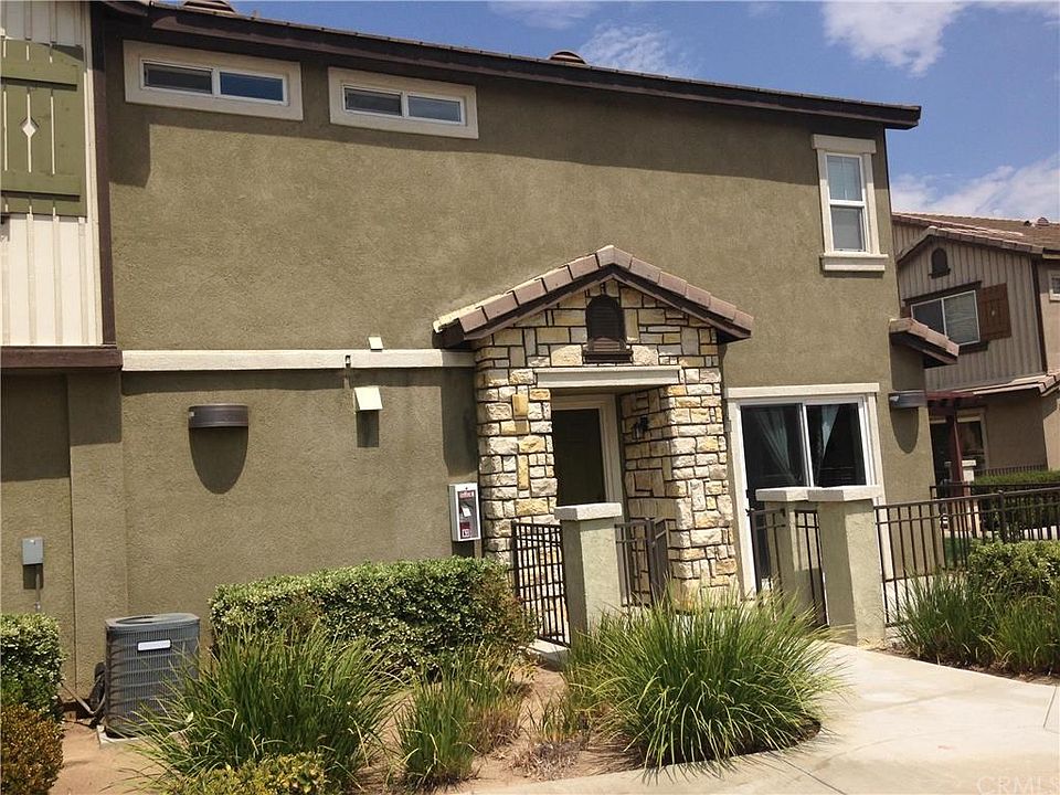 1st image of 25886 Iris Ave Unit C