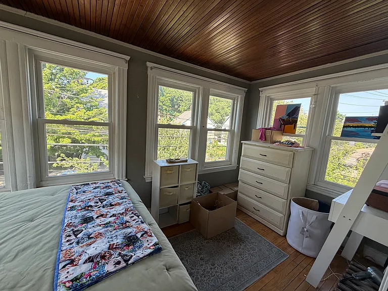 175 Boston Ave #4 — Photo 4
