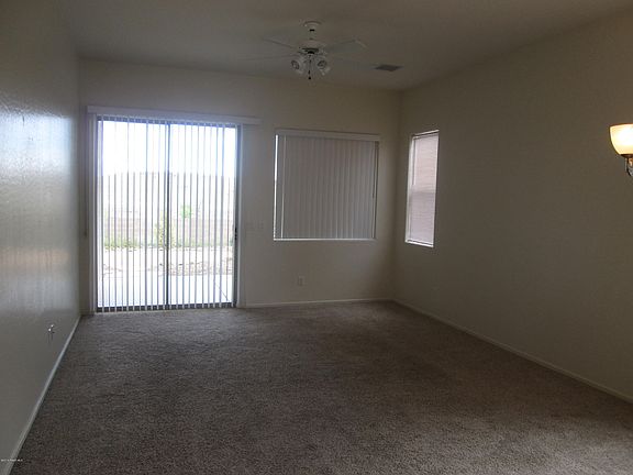 4th image of 5925 N Talbot Dr