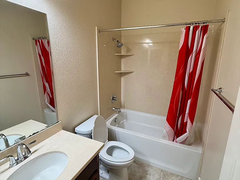 6482 Tralee Village Dr — Photo 18