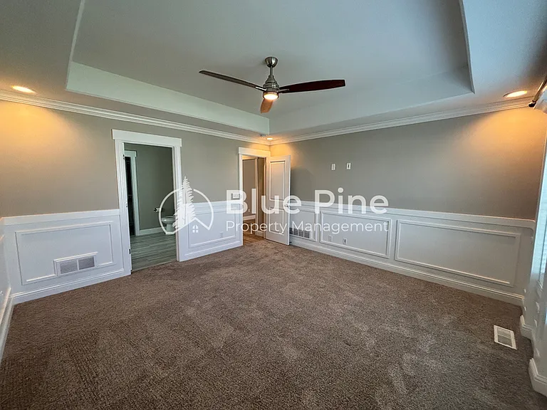 5506 Eaglewood Dr — Photo 8