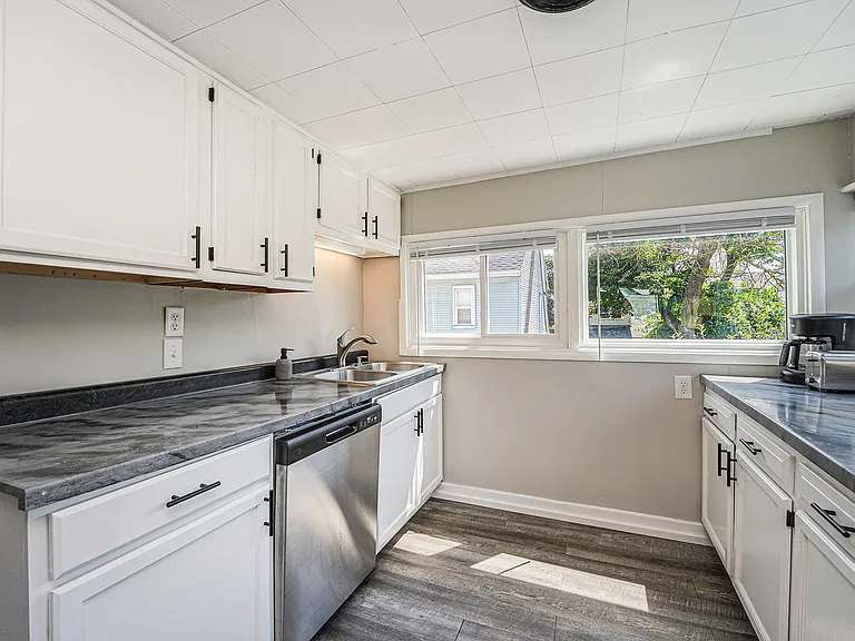 149 Valley Ave NW #2 — Photo 6