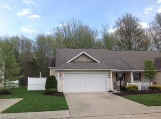 7607 Willow Woods Dr #25-A, North Olmsted, OH