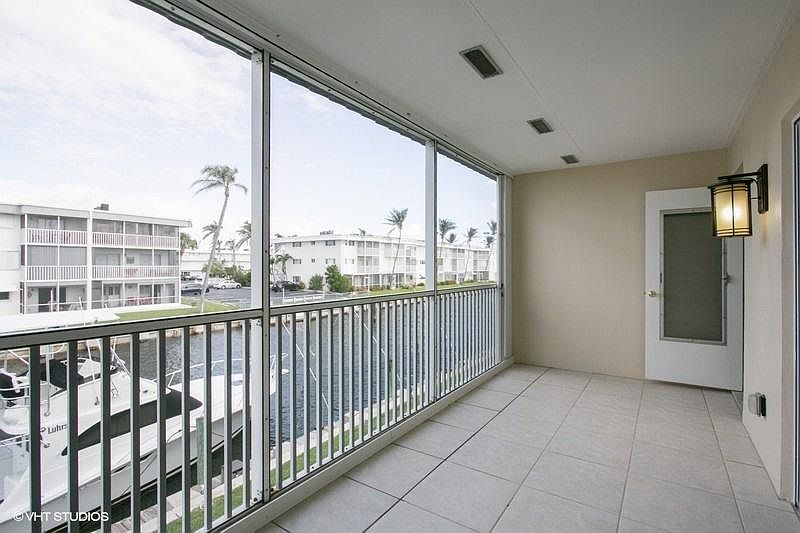 1st image of 109 Wettaw Ln APT 206