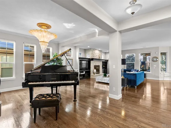 25045 E Park Crescent Drive, Aurora, CO 80016