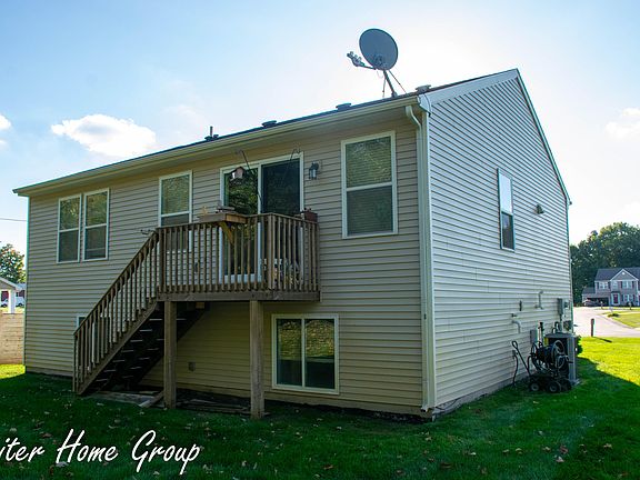 3rd image of 13382 Sunset View Dr NE