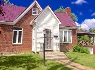 164 Elm St, Slippery Rock, PA 16057