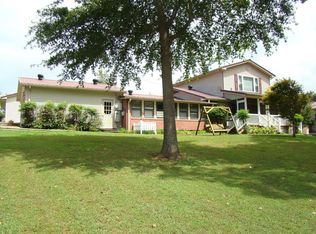 473 Crattie Dr, Springville, TN 38256