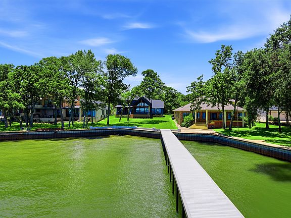 4th image of 100 Brentwood Estates Dr