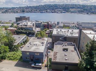 1530 Aurora Ave N APT 300, Seattle, WA 98109