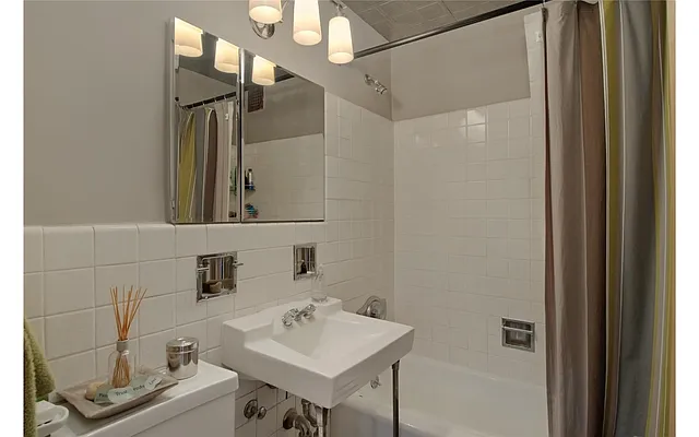 Sold by Douglas Elliman | media 7