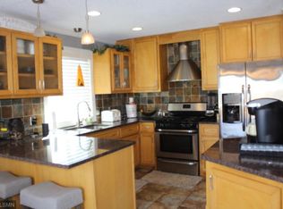 14030 Sunnyslope Dr, Maple Grove, MN 55311