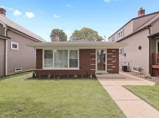 7811 W 65th Pl, Bedford Park, IL 60501