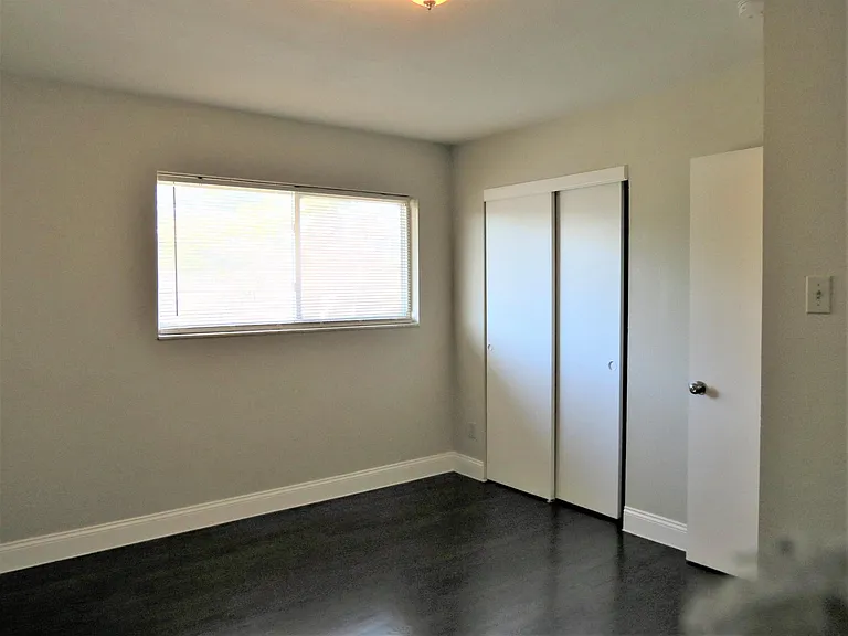 4318 Walker Ln — Photo 59