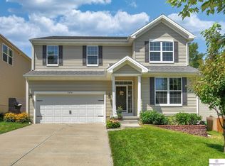 1414 N 209th St, Elkhorn, NE 68022