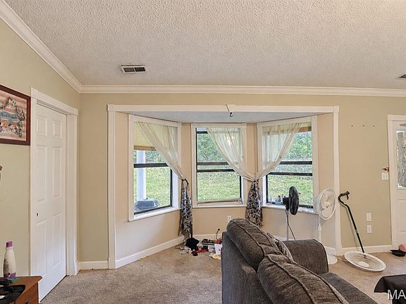 5th image of 3105 Harris Rd
