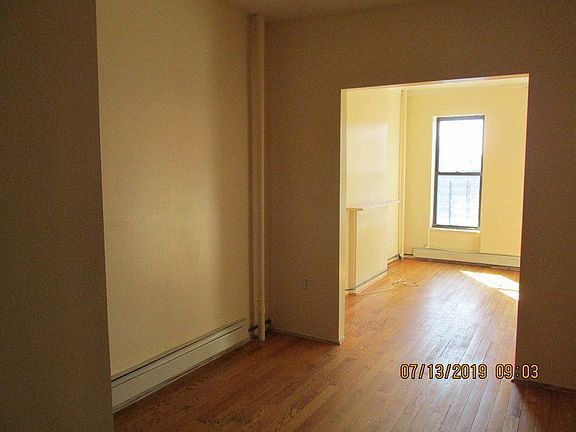 4th image of 270 Prospect Park W APT 3R