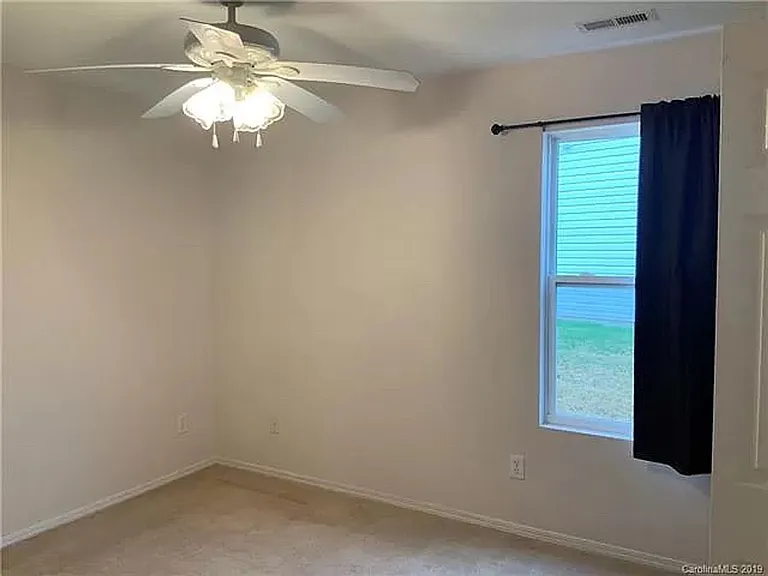 6453 Ziegler Ln — Photo 2