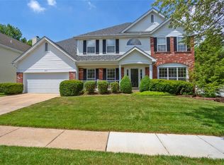 241 Dejournet Dr, Chesterfield, MO 63005