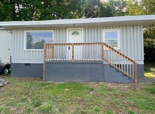 1622 N Hamilton St, High Point, NC 27262