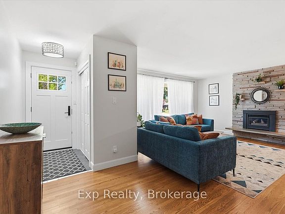 4th image of 48 Melrose Cres