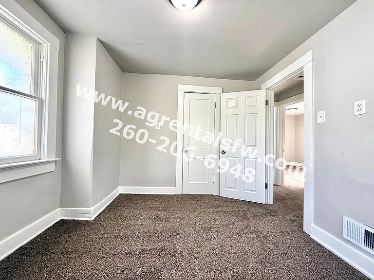 1023 Hamilton Ave — Photo 11