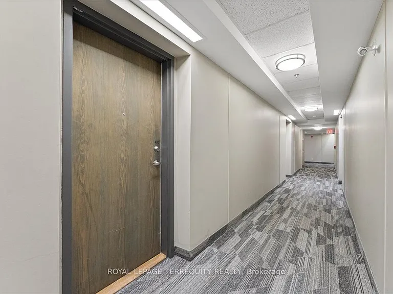 3070 Rotary Way #402 — Photo 6