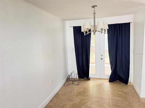 2nd image of 2564 SE 15th Ave APT H