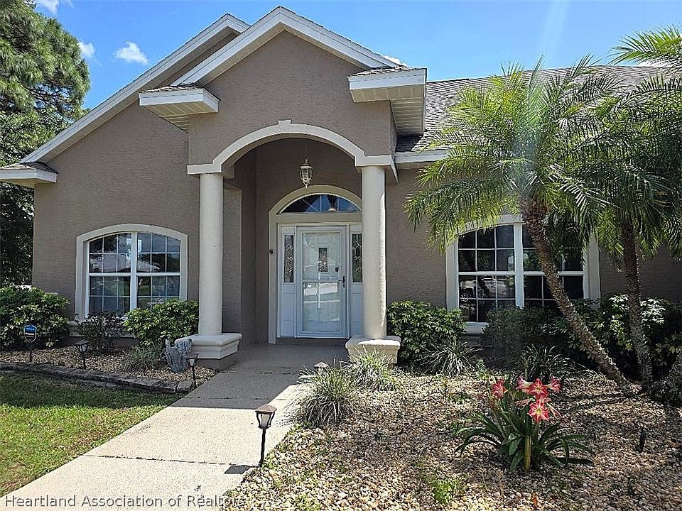 1st image of 103 Citrus Rd NE