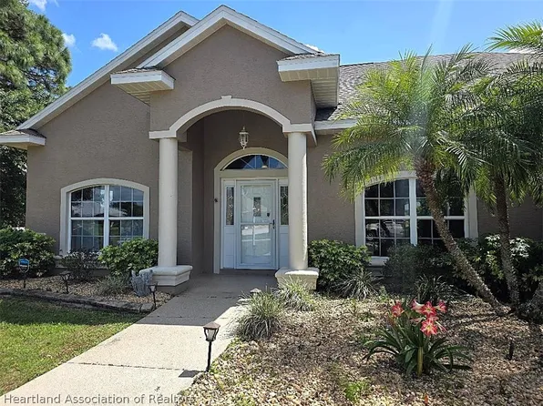 103 Citrus Rd NE, Lake Placid, FL 33852