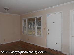 5th image of 4103 SE 12th Ave