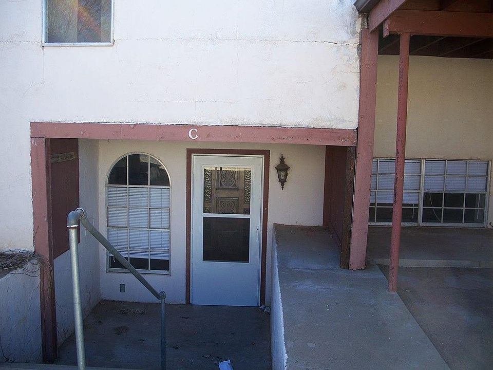 1018 Fairmont #C
