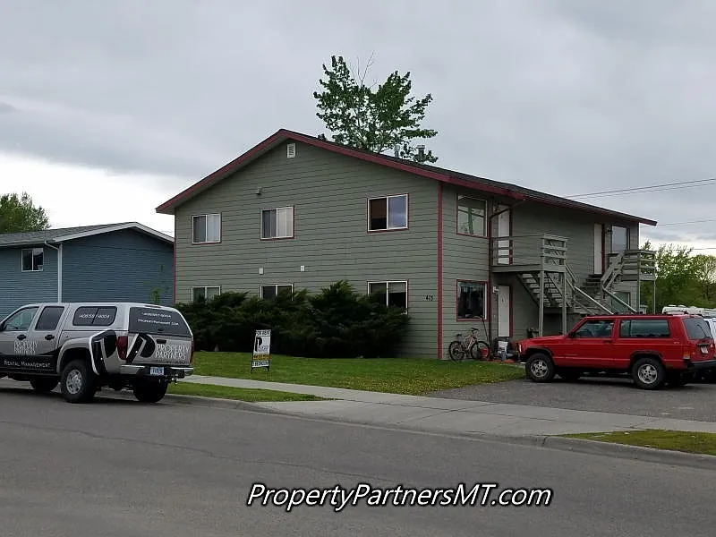 413 S 20th Ave