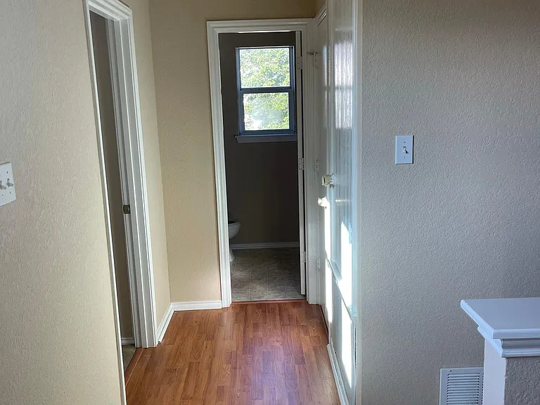 8126 Braes Run — Photo 8