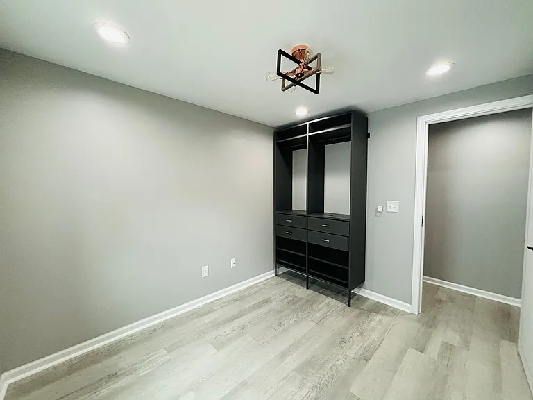 424B N Main St — Photo 12