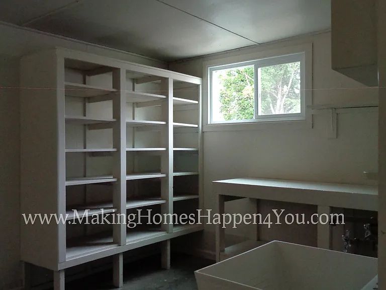 1945 23rd St NE — Photo 42