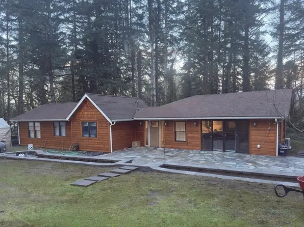 15809 Goodrich Dr NW #1, Gig Harbor, WA 98329