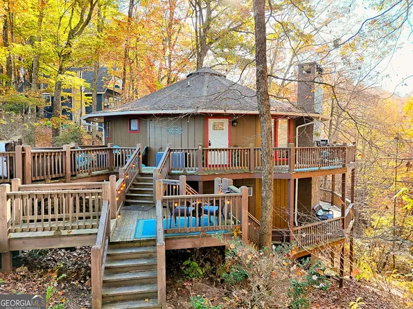 347 Pleasant Mountain Dr, Dillard, GA 30537